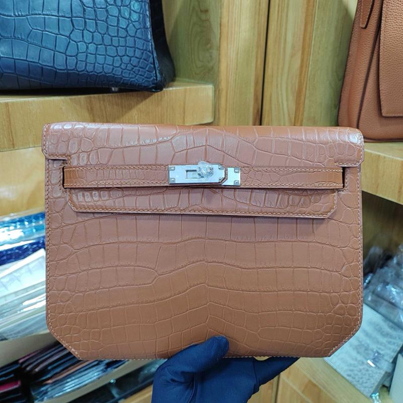 Hermes Kelly Depeches 25 crocodile brown